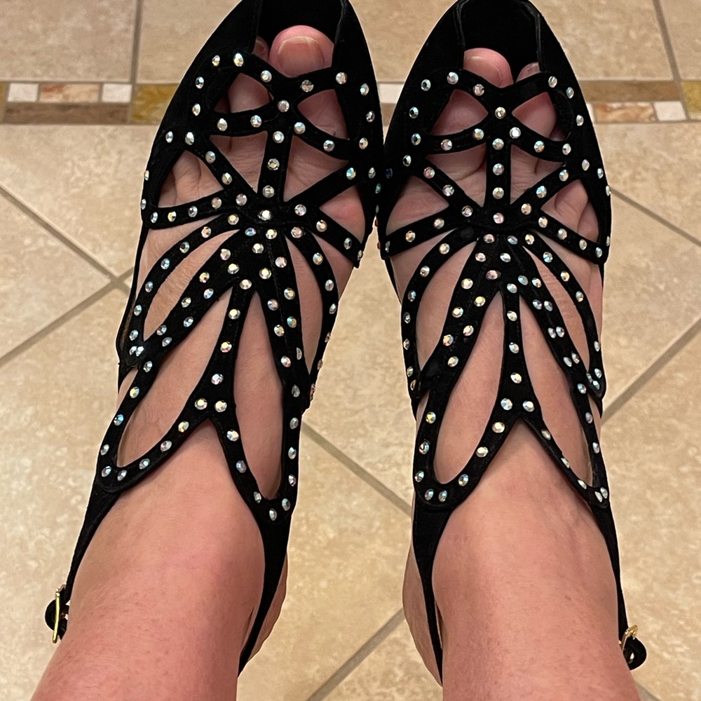 Beautiful Bruno Magli party heels
